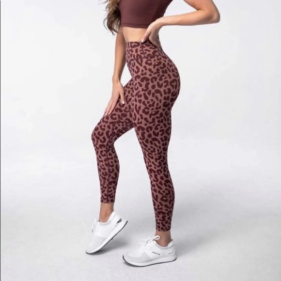 Balance Athletica King Cheetah Dusk Leggings - Picture 1 of 3